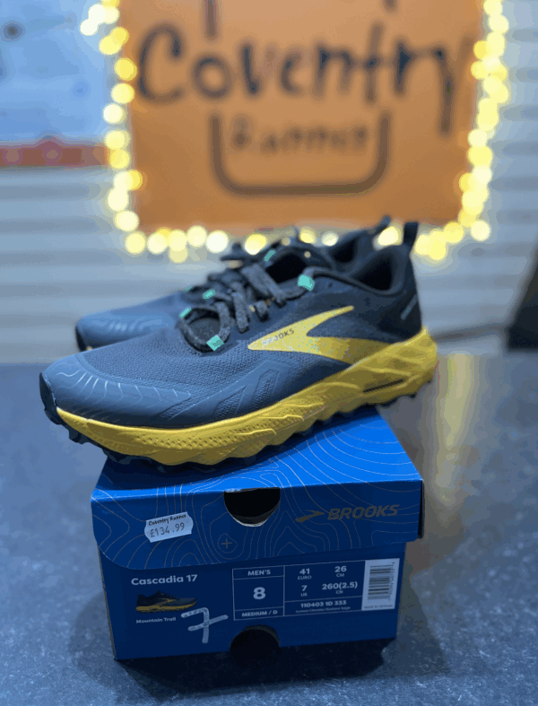 Brooks Cascadia 17 - MEN'S - SALE!